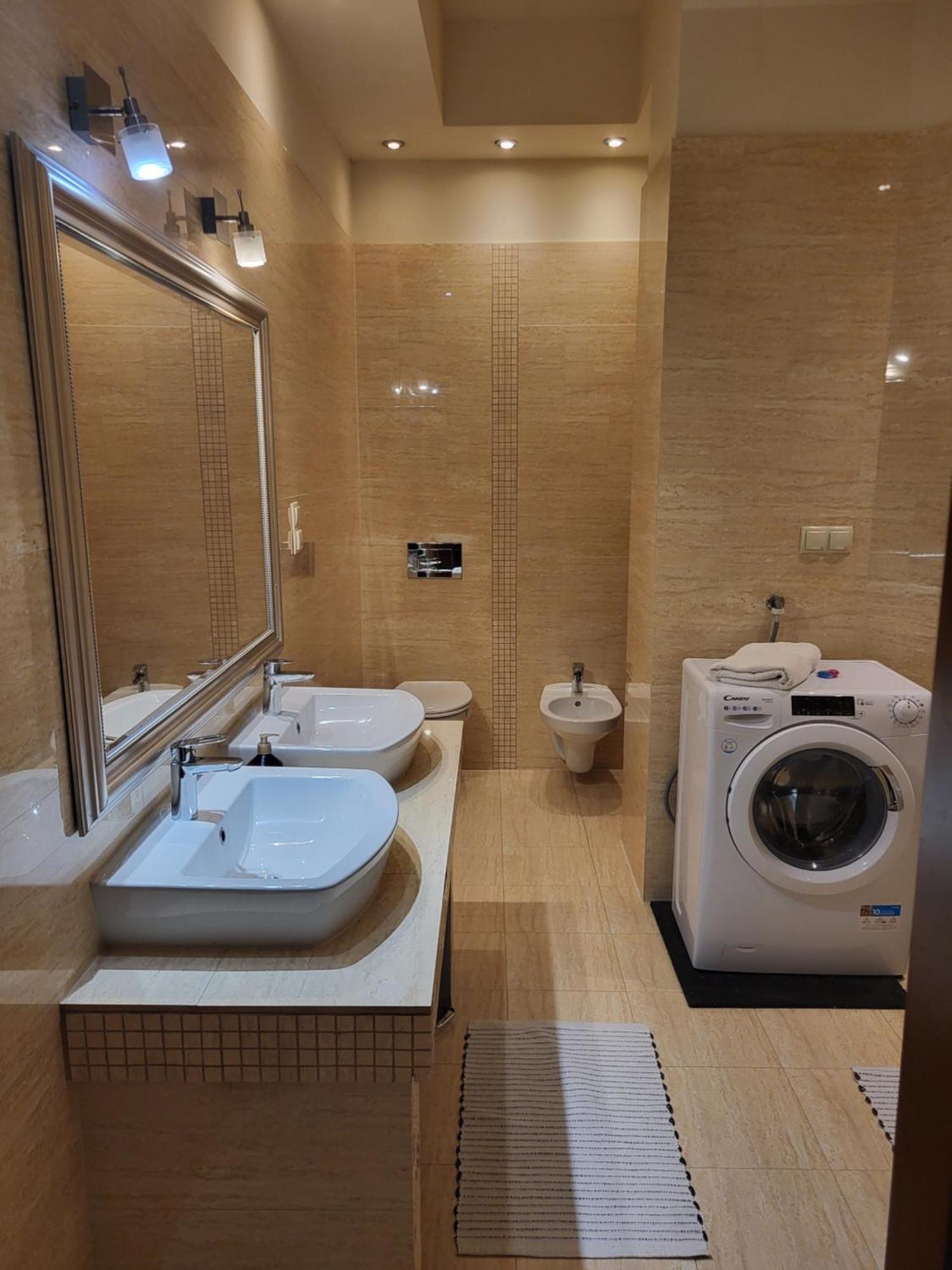 Charlotte Apartment Tarnów Eksteriør billede