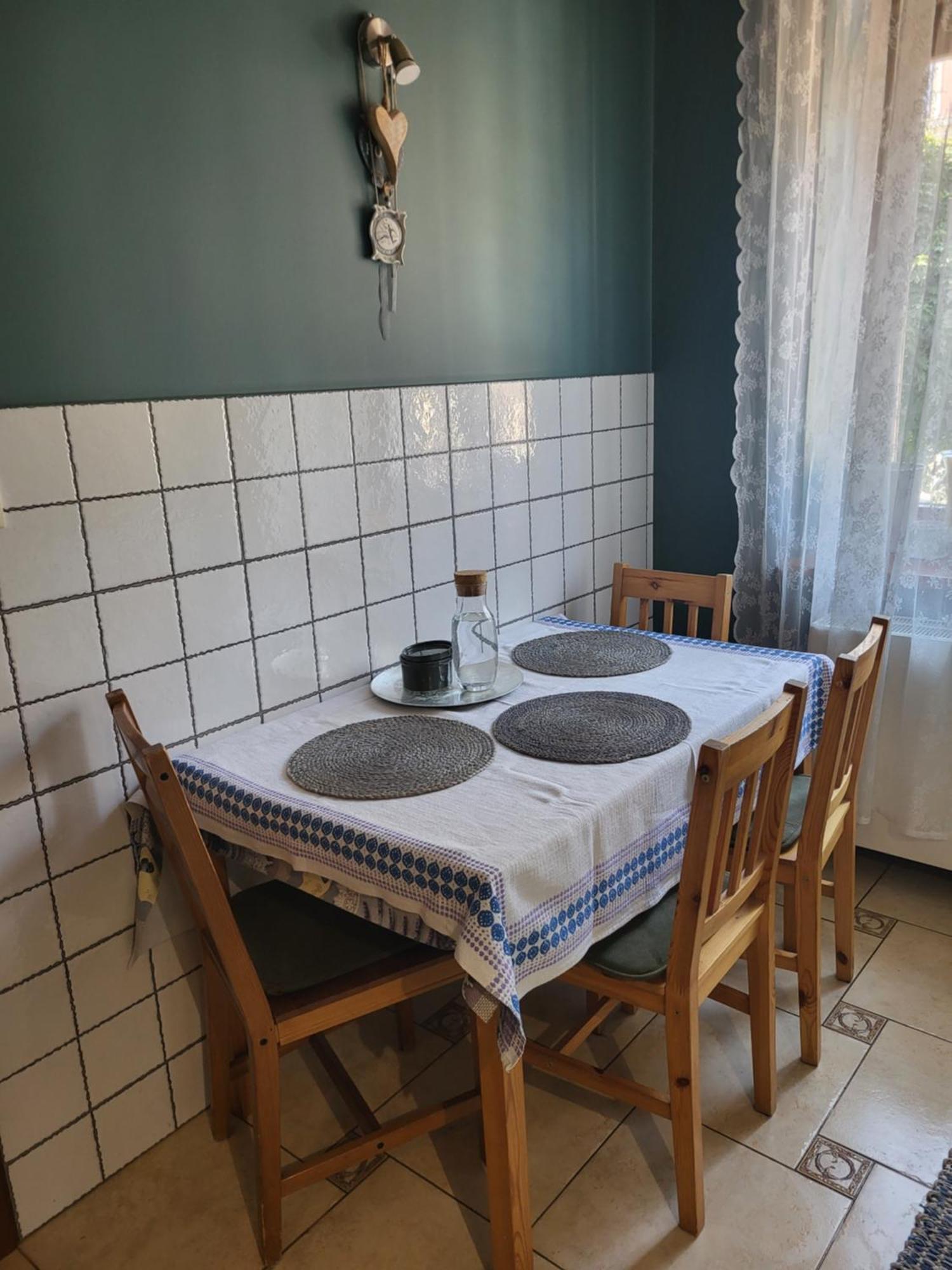 Charlotte Apartment Tarnów Eksteriør billede